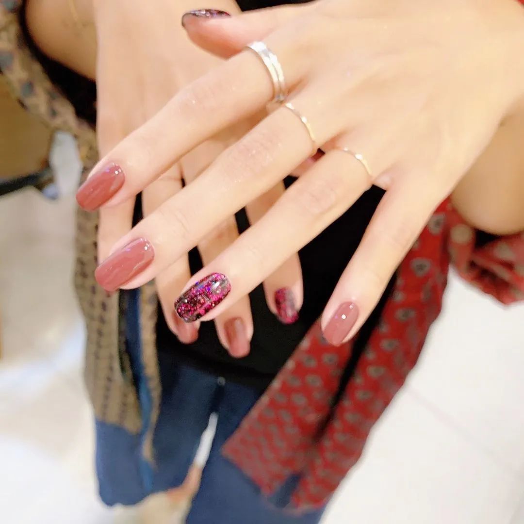 「名媛」做什么美甲？