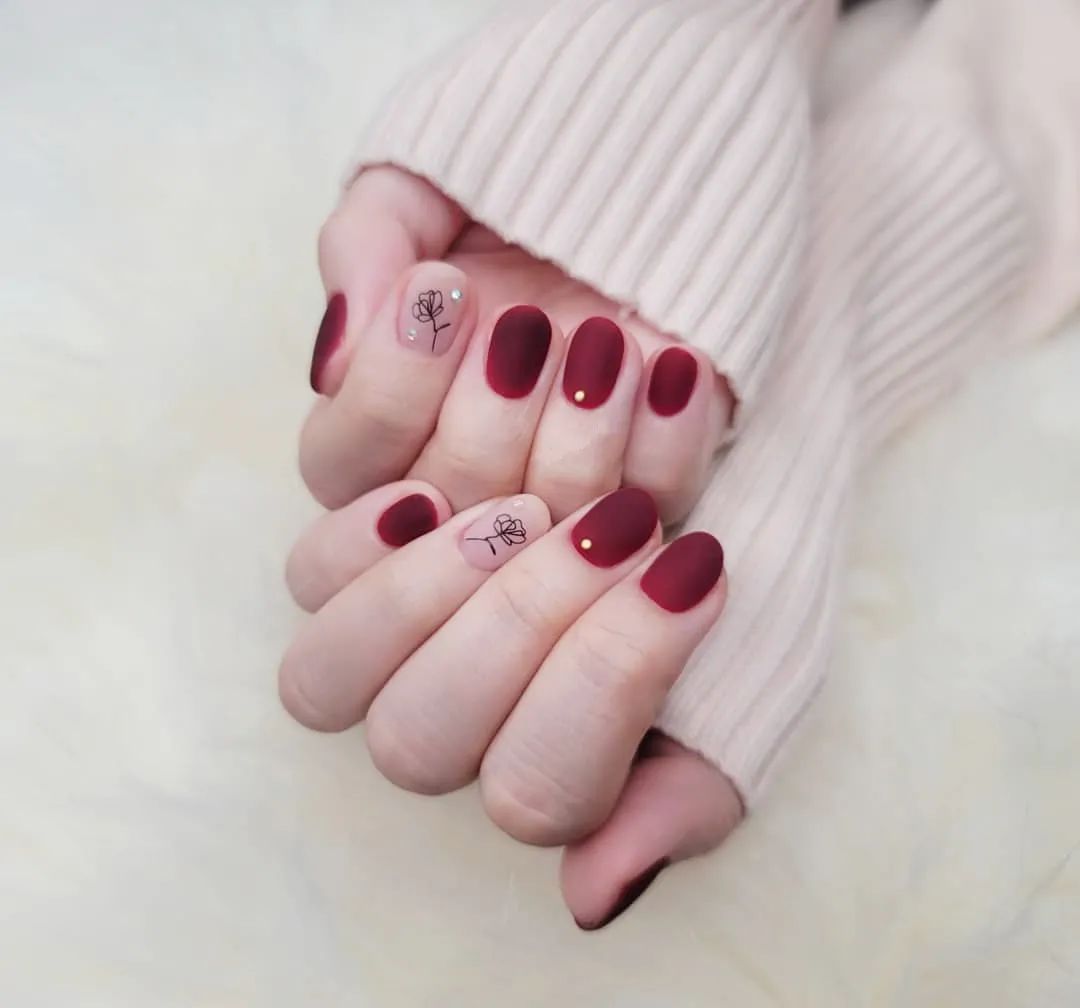 簡(jiǎn)約風(fēng)韓式美甲！冬天也能可可愛愛啦
