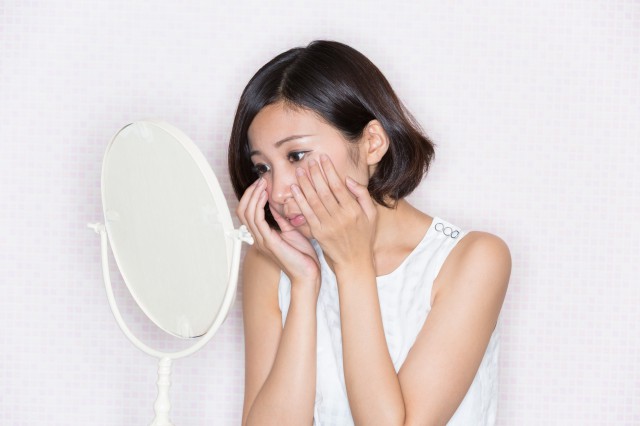黑眼圈怎么才能快速消除，去黑眼圈簡單又有效的方法