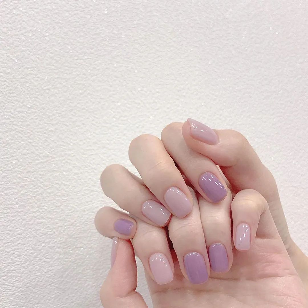 適合上班族的冬季美甲，即溫柔又高級