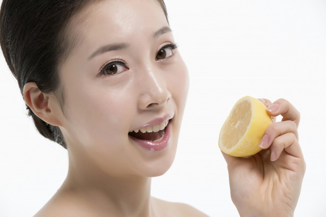 臉部怎么美白，臉部美白簡單小妙招