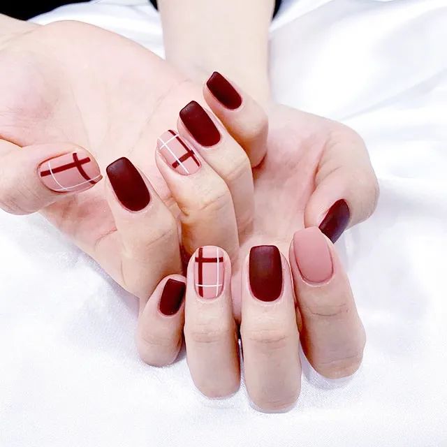 適合過年的80款紅色系美甲！旺運(yùn)又喜慶！