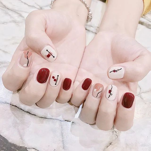 適合過(guò)年的80款紅色系美甲！旺運(yùn)又喜慶！