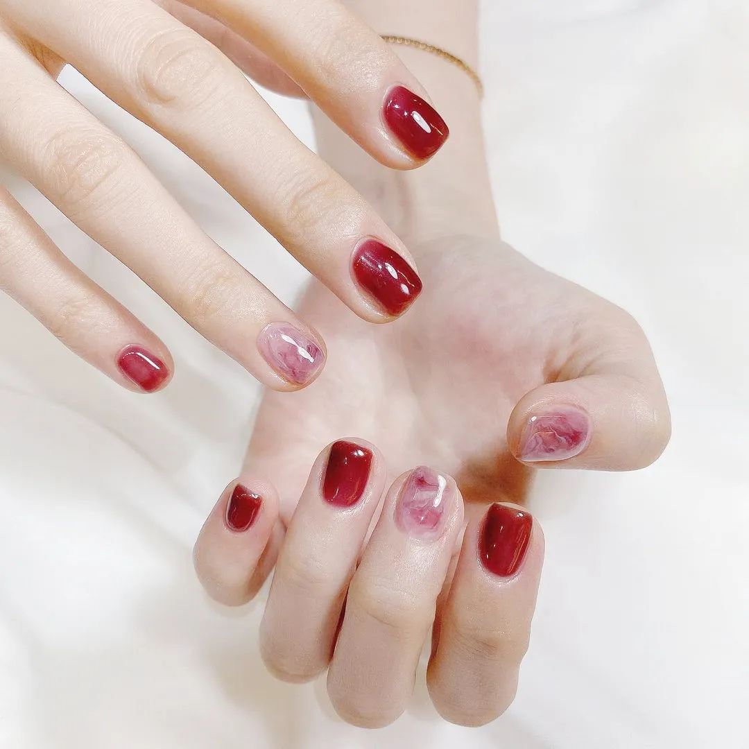 適合過年的80款紅色系美甲！旺運(yùn)又喜慶！