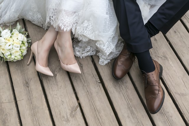 為什么現(xiàn)在的人不結(jié)婚不戀愛，現(xiàn)代年輕人對待婚戀的態(tài)度