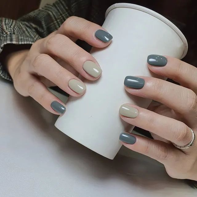 這個季節(jié)，最適合做哪些純色美甲呢？一起來瞧瞧