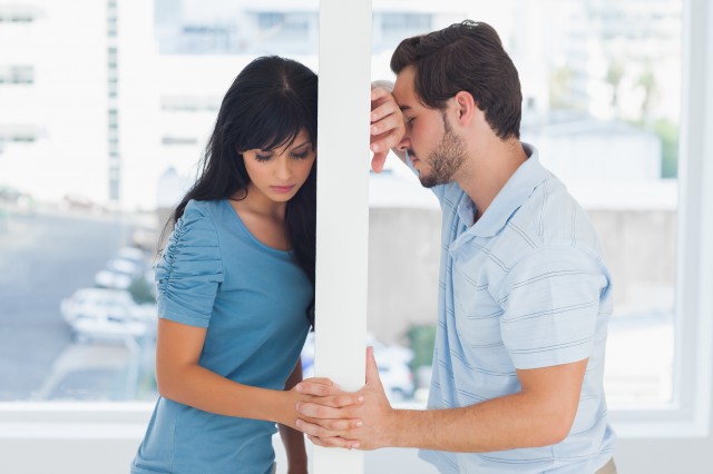 對付男人冷落你的方法，當一個男人冷落你時這樣做最好