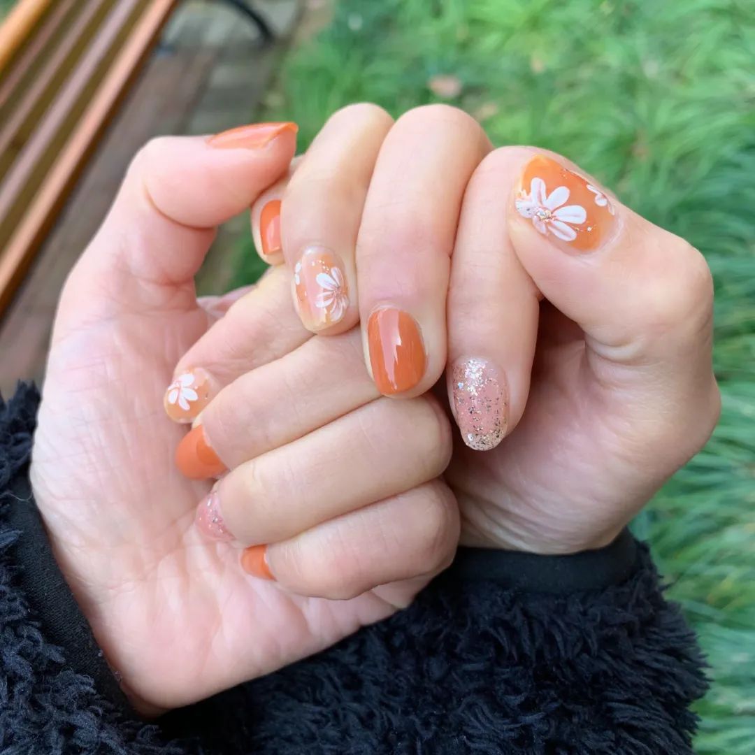 超火的春夏花花美甲，既仙又美