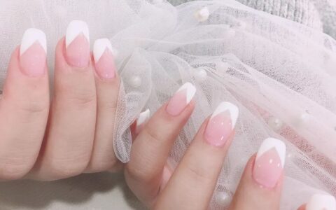 2021年4月做什么美甲色能旺運？