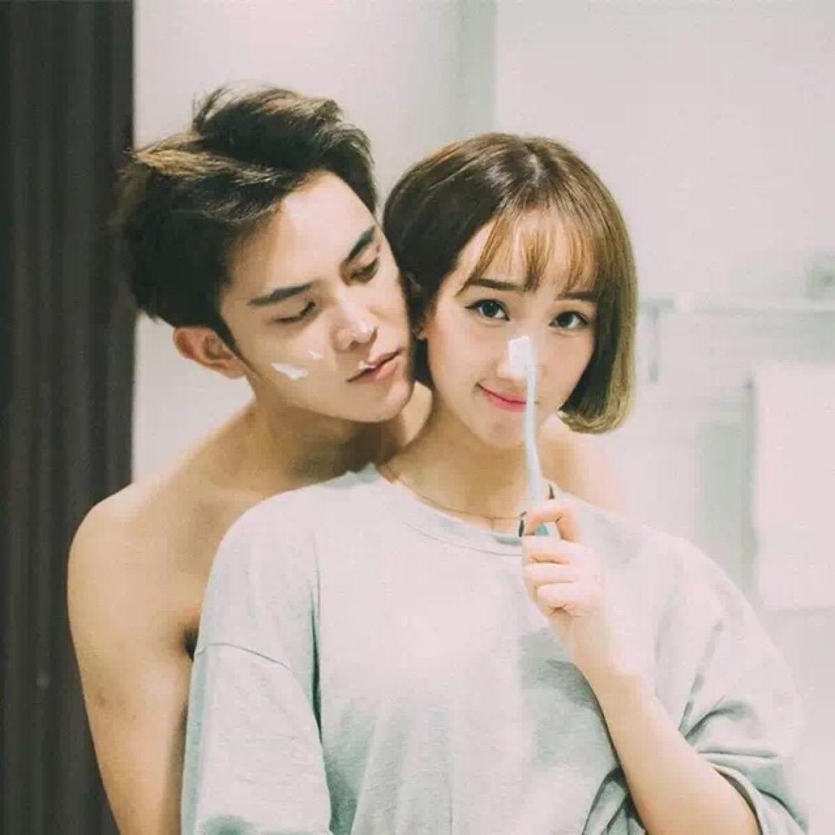 女人愛你的真心表現(xiàn)，女人真心愛你會(huì)有什么表現(xiàn)