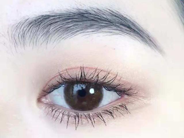 如何畫眼妝溫柔，三款簡單又顯溫柔的眼妝