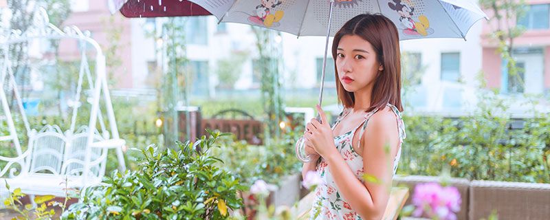 今年夏天流行的女裝 通勤休閑兩不誤
