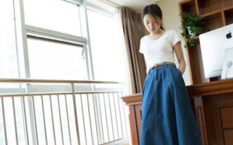 體型微胖女生穿衣搭配 時(shí)髦又耐看