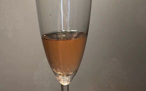 晚上喝水早上臉浮腫怎么辦 簡(jiǎn)單妙招助你快速排水