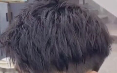 發(fā)蠟好還是發(fā)泥好用