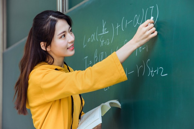 如何建立良好的師生關(guān)系，建立良好的師生關(guān)系要注意什么