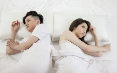 夫妻之間沒有感情的表現(xiàn)，夫妻之間沒有感情了會怎樣