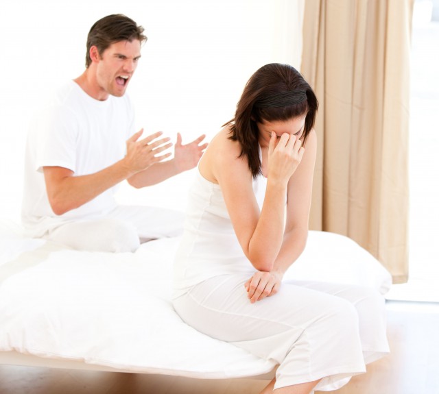 男人想放棄婚姻的表現(xiàn)，男人想放棄婚姻的4種表現(xiàn)