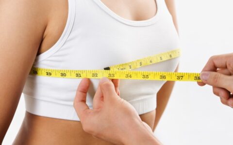 女生胸小怎么可以變大，如何有效增大胸部