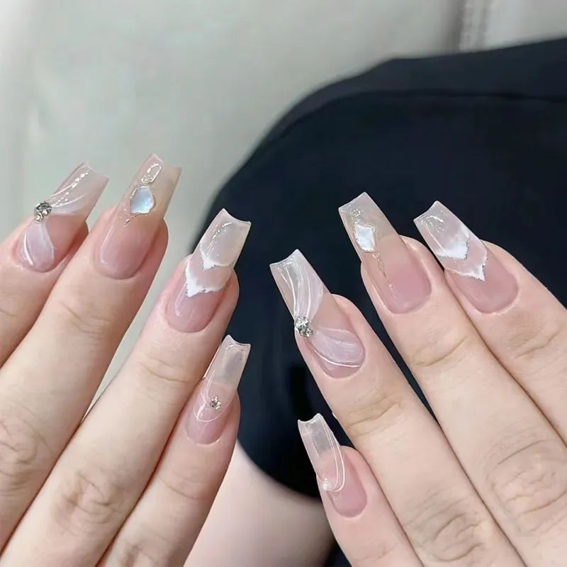 初秋美甲，就應(yīng)該這樣仙仙玉玉的