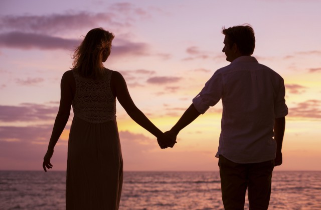 老婆出軌了最聰明的處理方法，另一半背叛婚姻怎么冷靜應對？